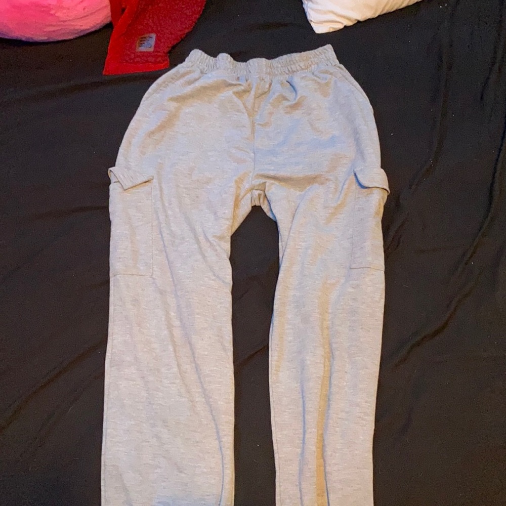 grey cargo sweatpants